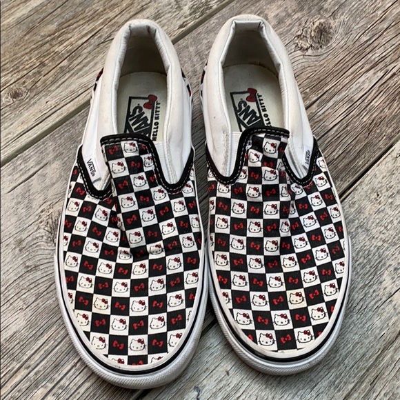 hello kitty checkered vans